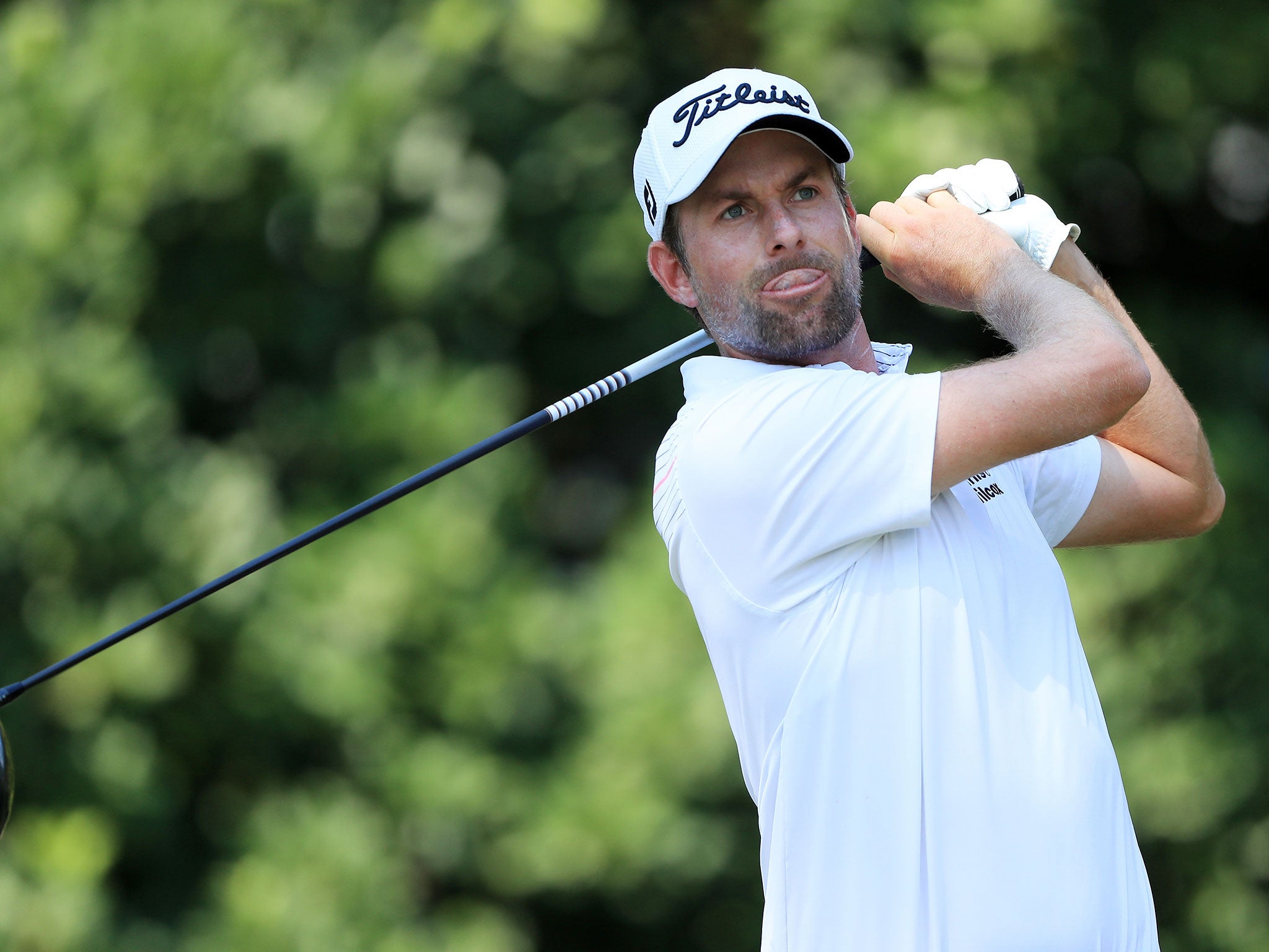 Simpson tore up Sawgrass for a record-equalling round