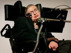 Time travellers catered for at Stephen Hawking memorial service