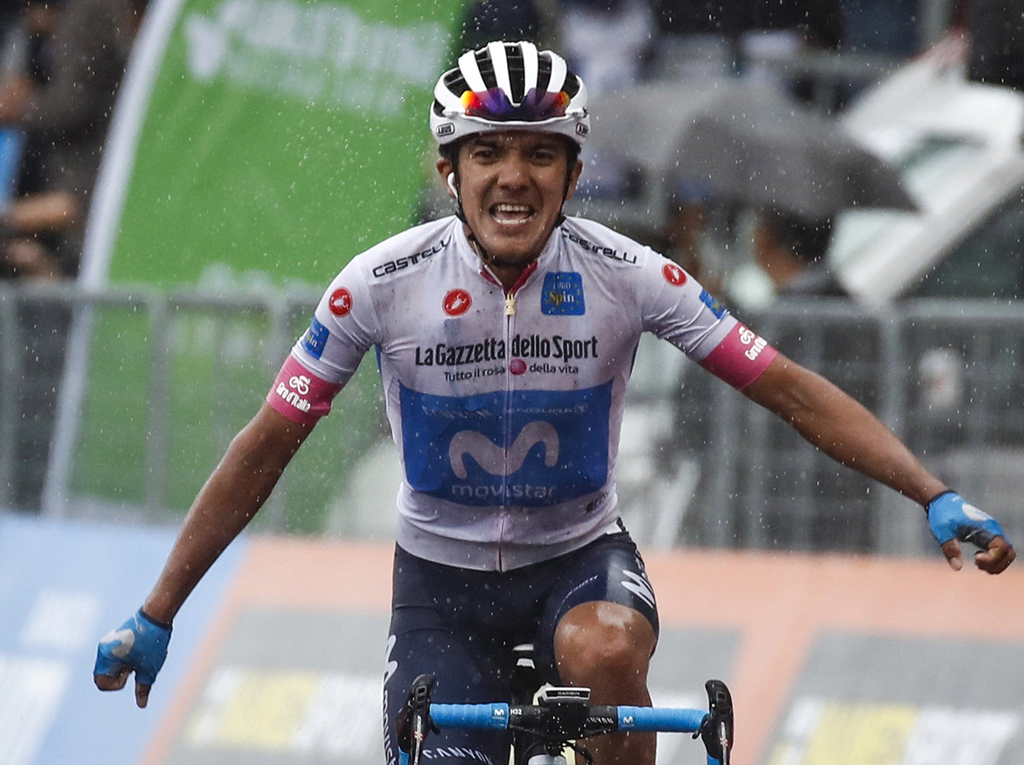 Movistar rider Richard Carapaz won stage eight