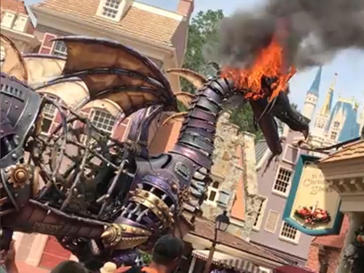 Fire Breathing Dragon At Disney World Parade Bursts Into Flames The Independent The Independent