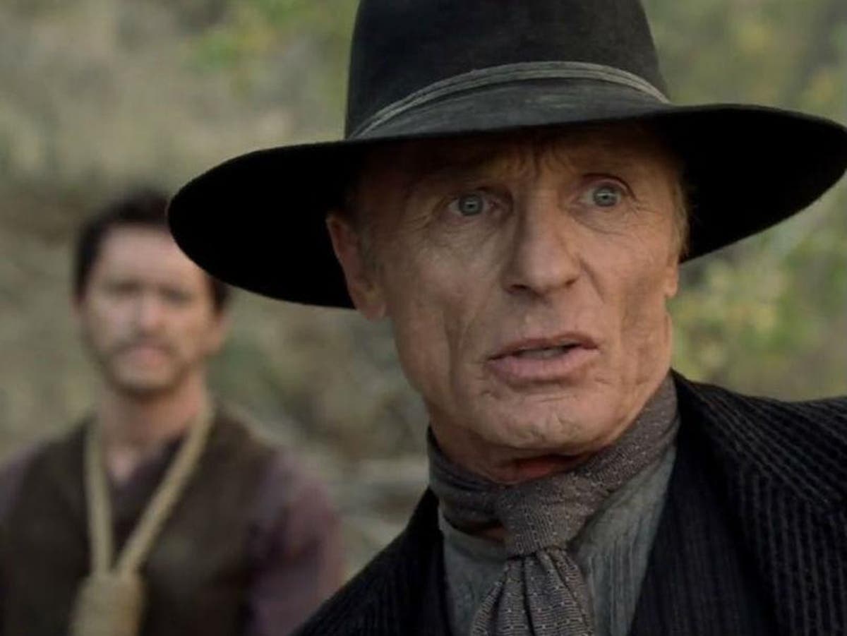 Westworld Season 2 Episode 4 Ending The Big Man In Black Daughter Reveal Explained The Independent The Independent Westworld season 2 has been surprisingly slow so far, compared with season 1. westworld season 2 episode 4 ending