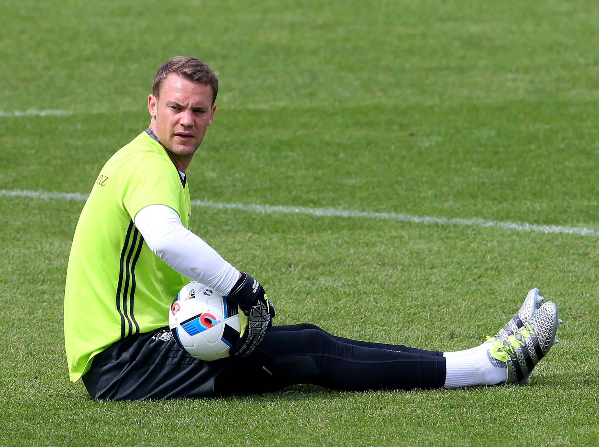 Manuel Neuer has only played four games this season (Getty )