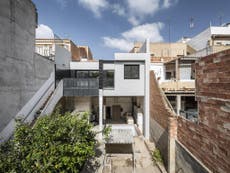 Inspiring home of the week: A home between houses in Valencia
