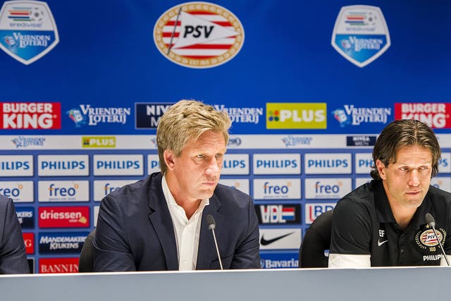 Marcel Brands (l) joins Everton from PSV Eindhoven