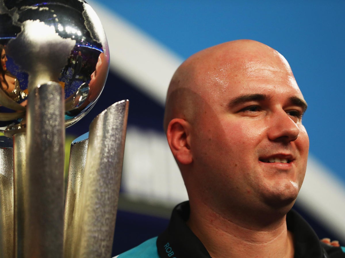 forvrængning indbildskhed tyfon Premier League Darts: 'I reckon in three years, I'll dominate the game - I  really do,' says world champion Rob Cross | The Independent | The  Independent