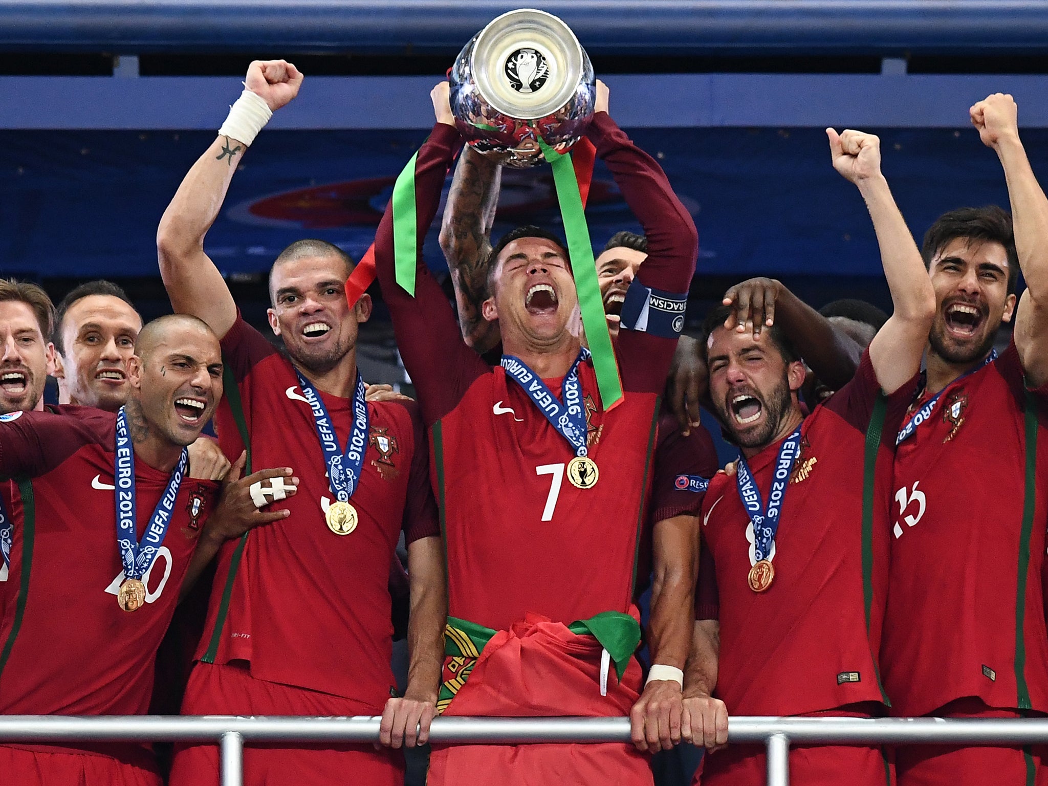 França x Portugal: E a Taça veio para Portugal! :: Euro 2016 