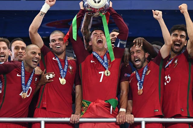 Fernando Santos has cut 10 players who won Euro 2016 with Portugal
