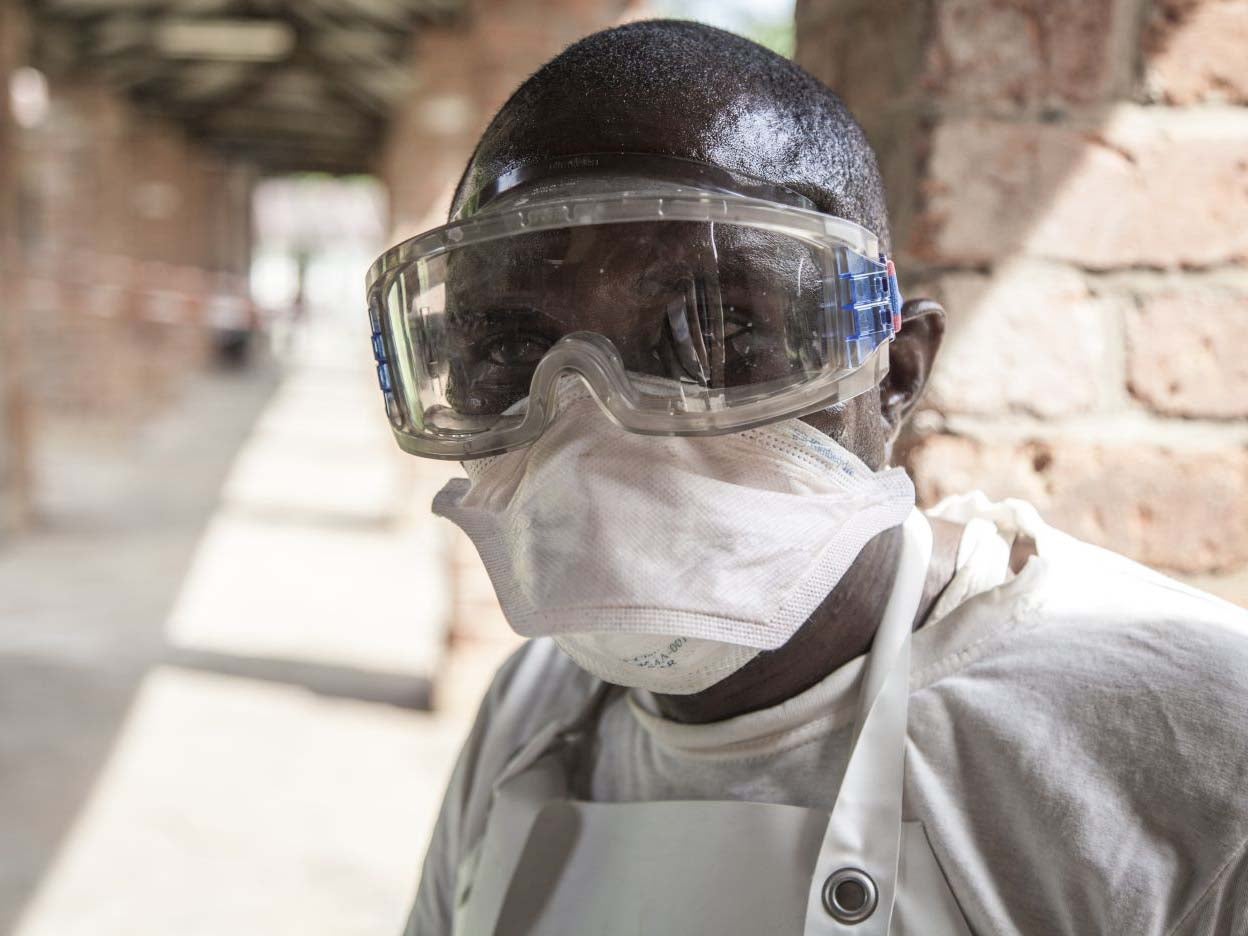 Health workers will distribute vaccine to those who may have been in contact with people suspected of having Ebola