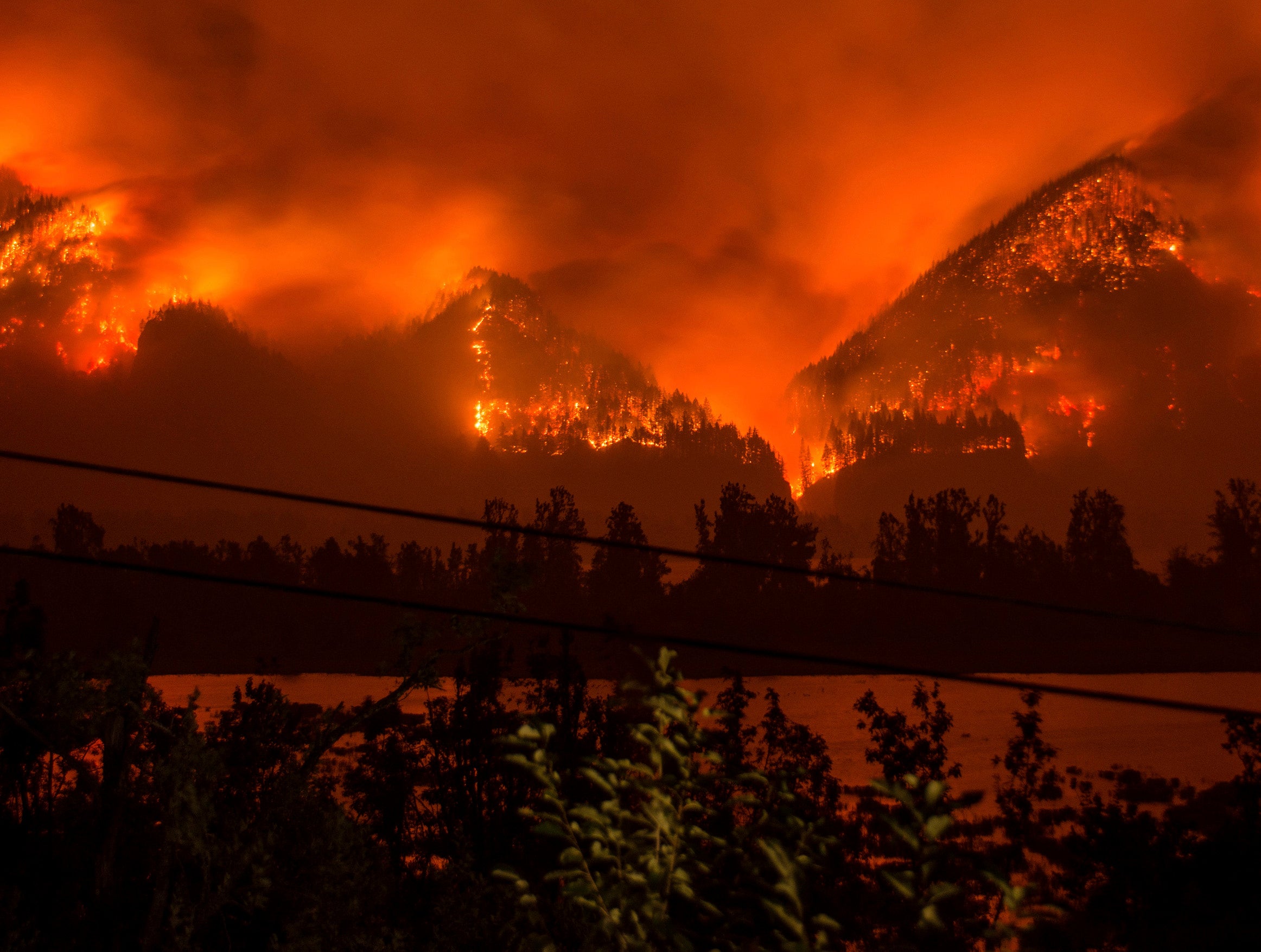 Teenager Who Started Massive Oregon Wildfire Ordered To Pay 37 Million The Independent
