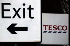 Tesco to shut loss-making website putting hundreds of jobs at risk