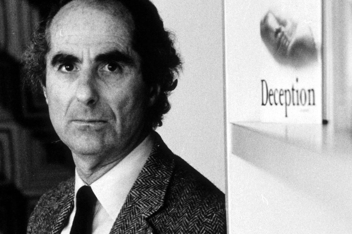 As Philip Roth dies, The Wire creator is adapting his Trump prescient ...