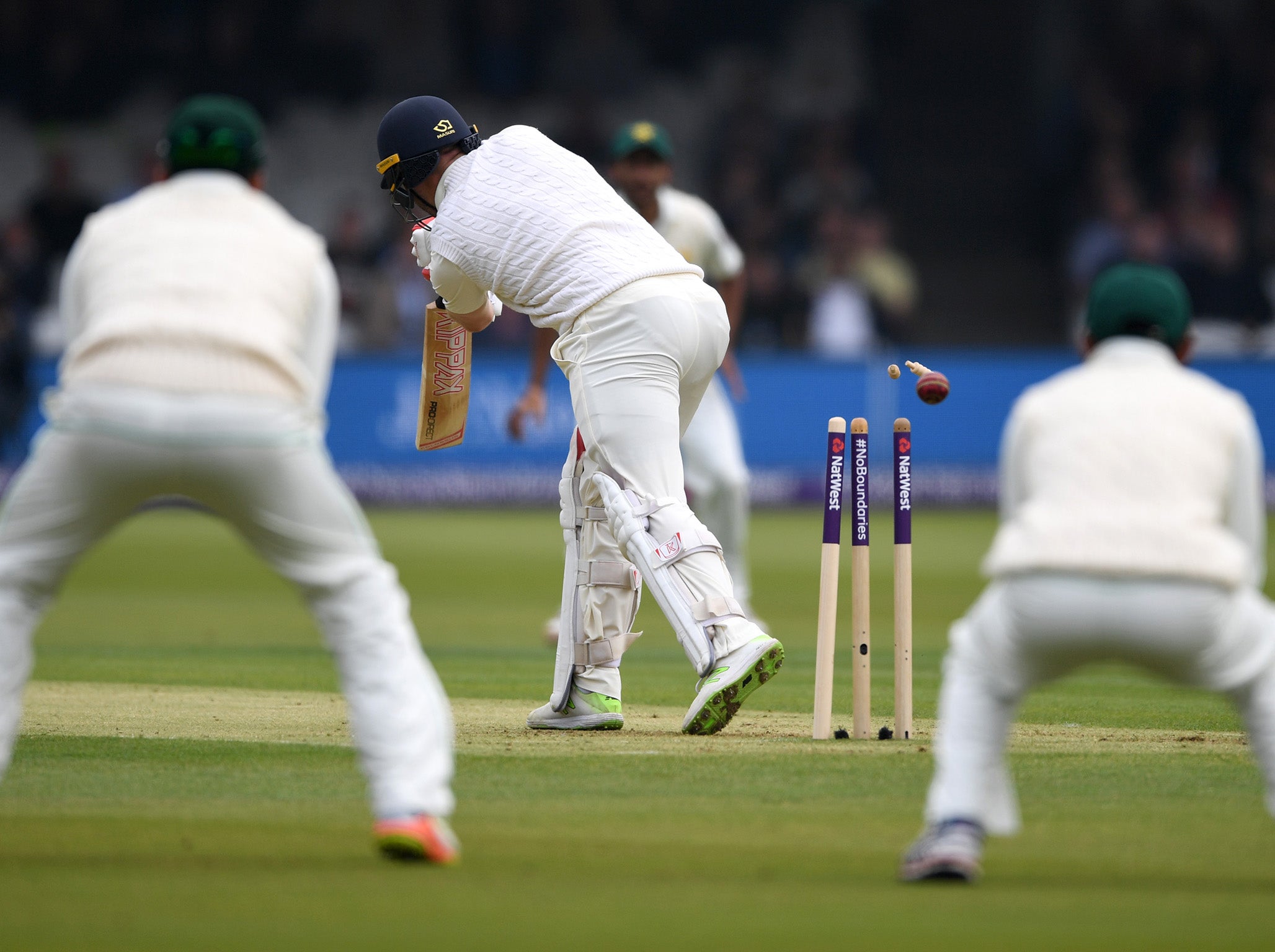 Mohammad Abbas bowls Mark Stoneman