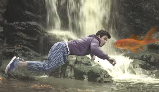 John Mayer goes for a low-budget appear in his new music video