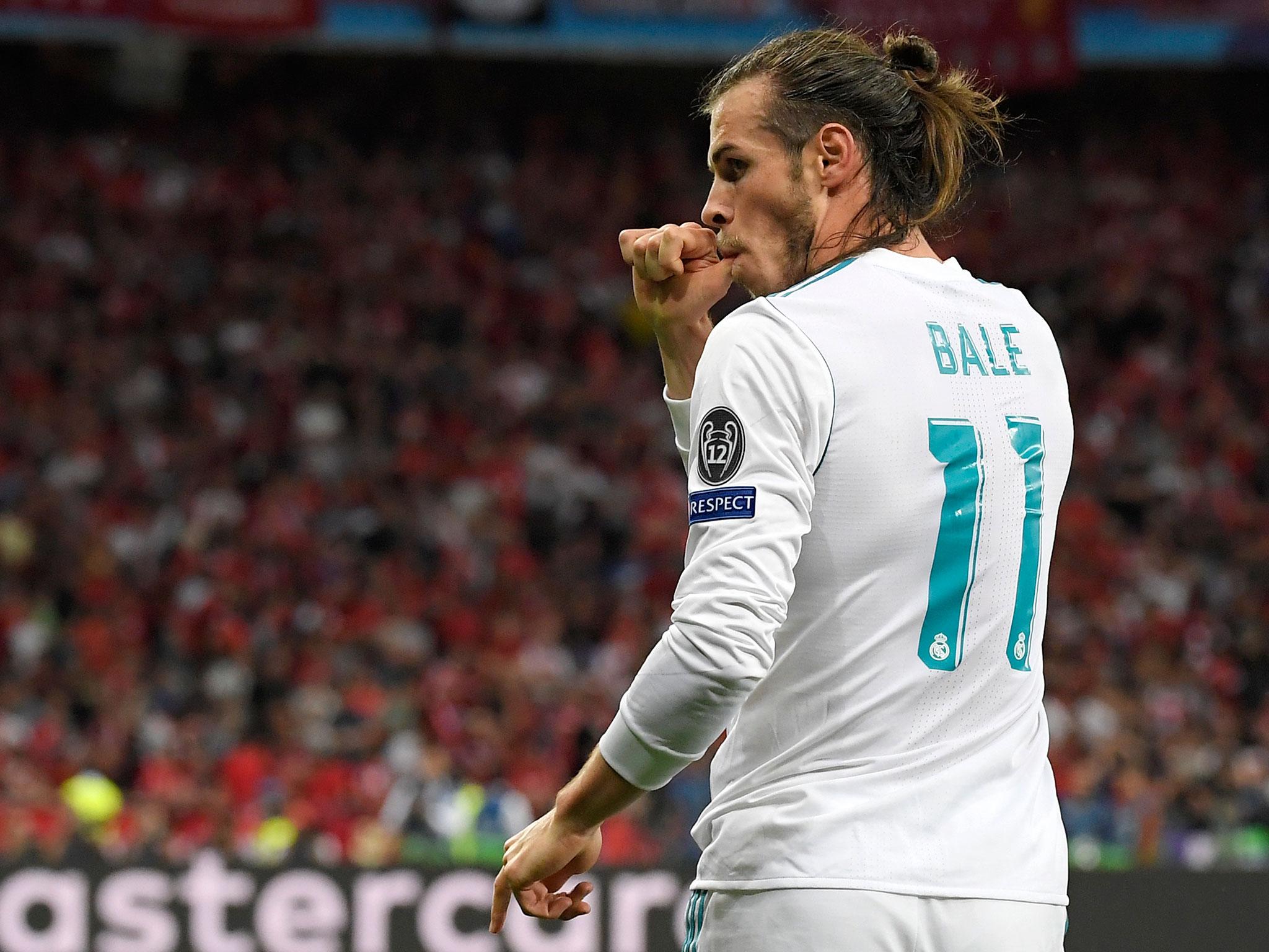 Gareth Bale to wait for new Real Madrid boss before deciding future but could stay if Manchester United don't move