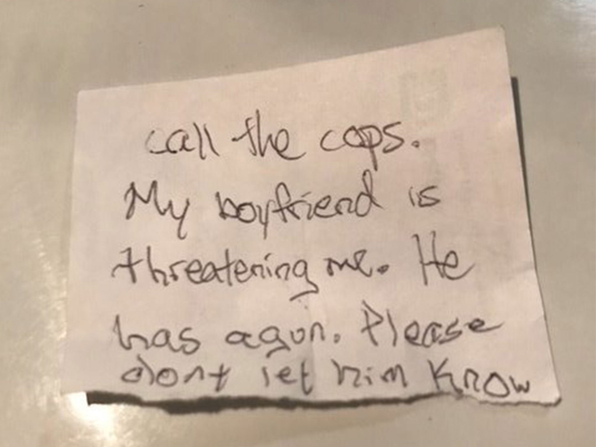 The note led to the arrest of convicted felon Jeremy Floyd
