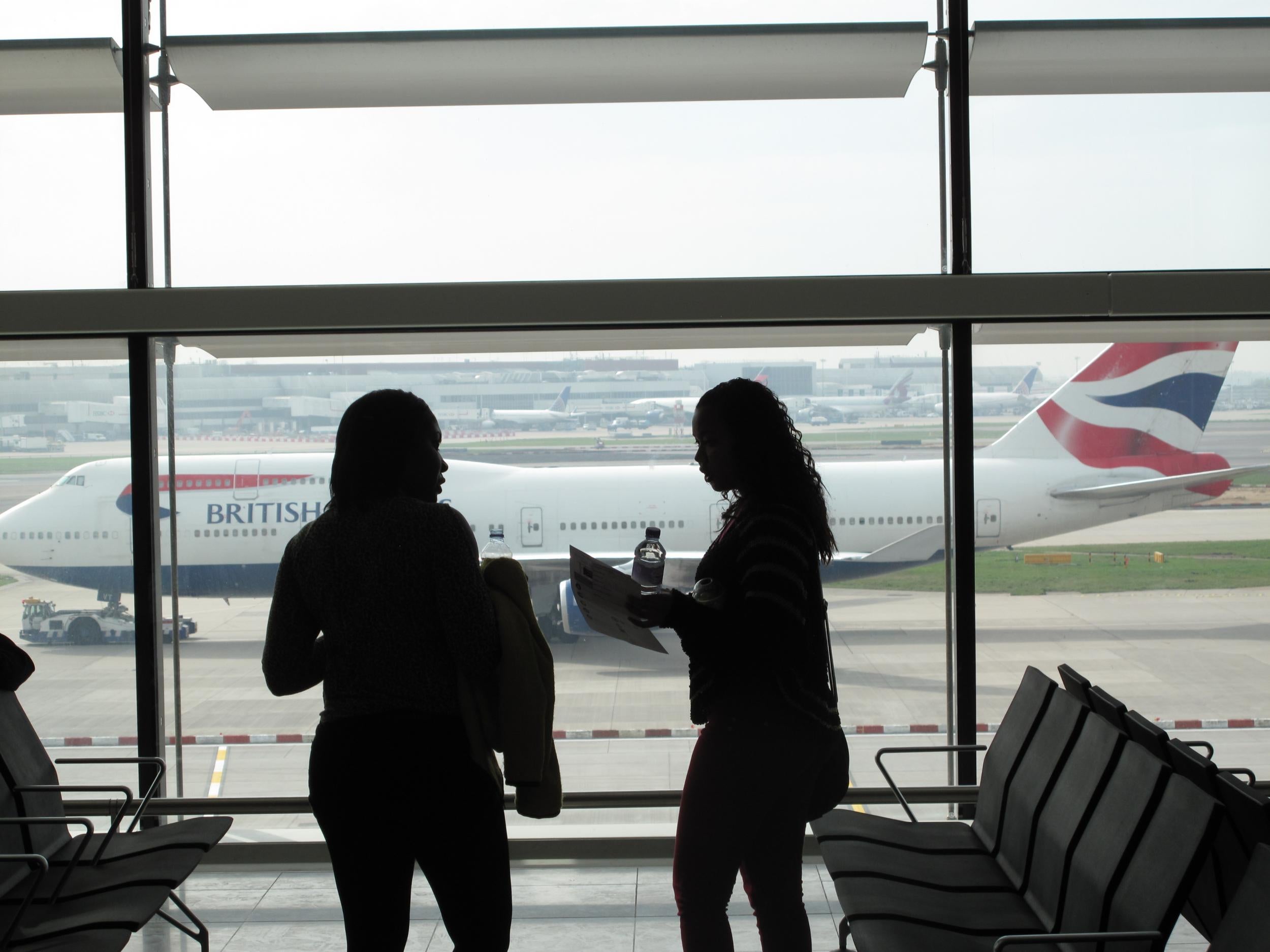 Now departing: British Airways Boeing 747 passes Heathrow Terminal 2