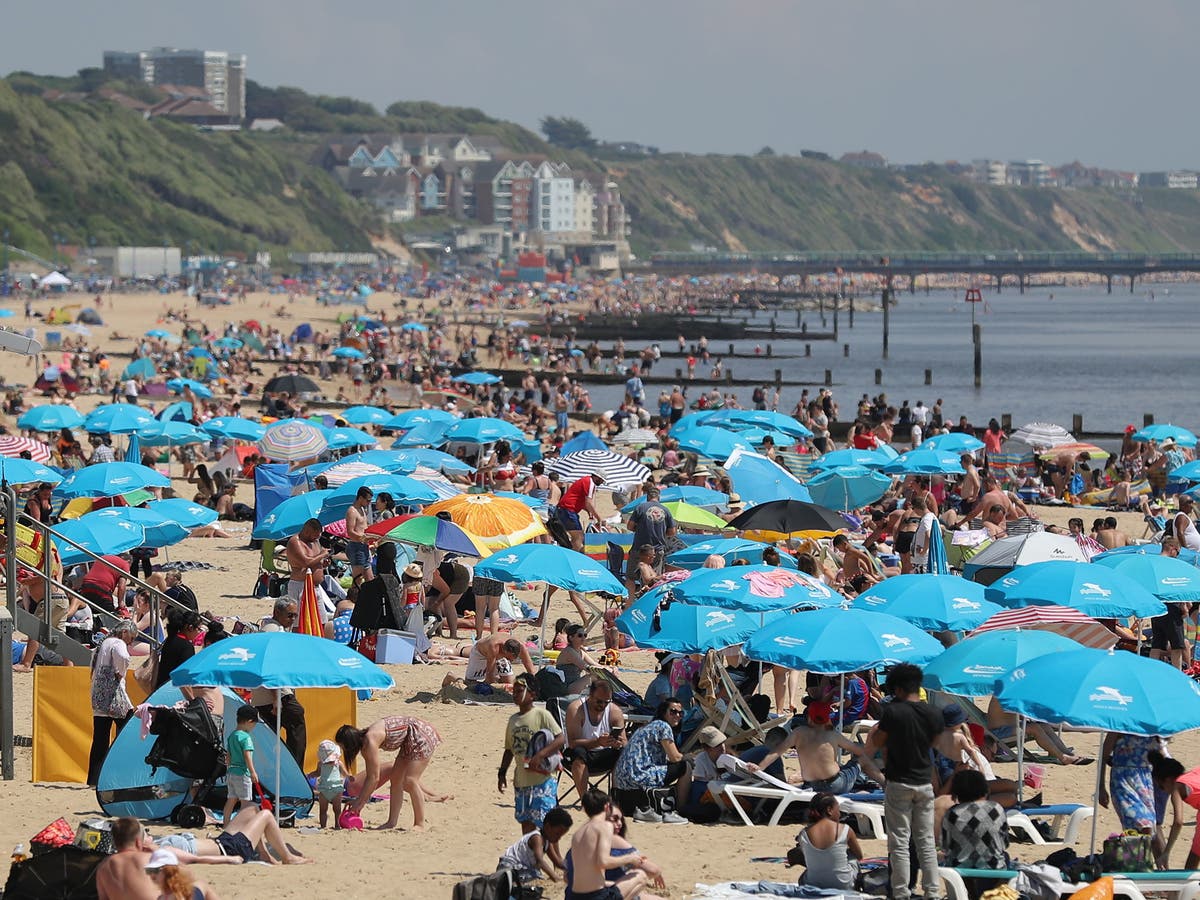 UK weather: Britain to bask in long hot summer of high temperatures and ...