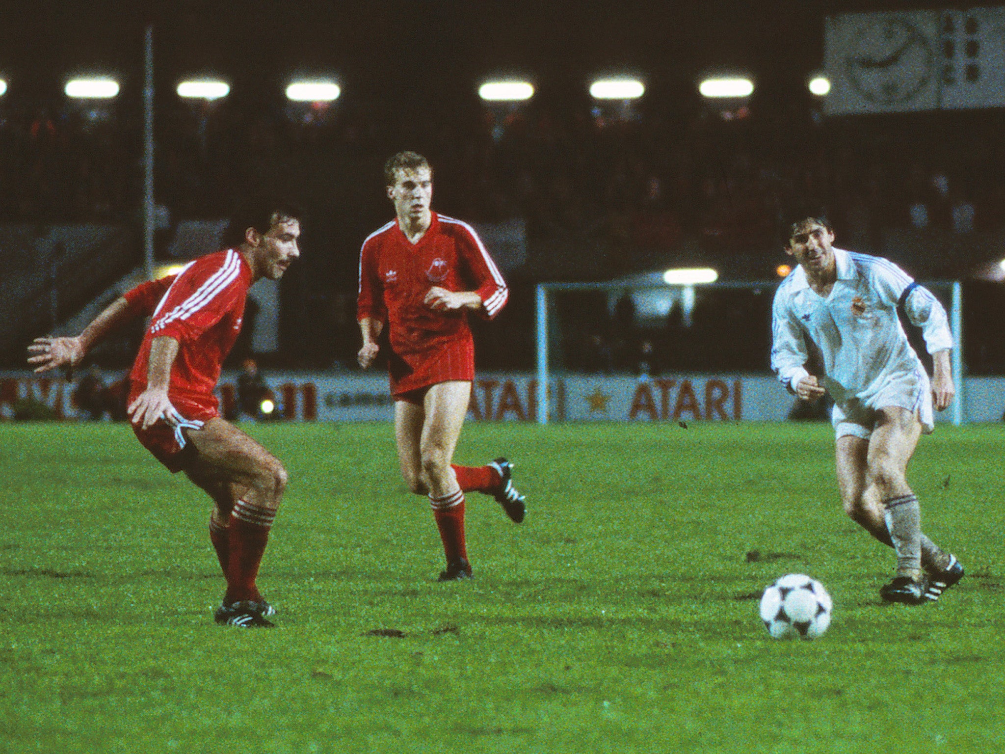 Willie Miller and Cooper next to Real Madrid captain Juanito during the 1983 European Cup Winners’ Cup Final