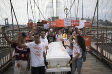 Gun control activists flock to Brooklyn Bridge to demand tougher rules