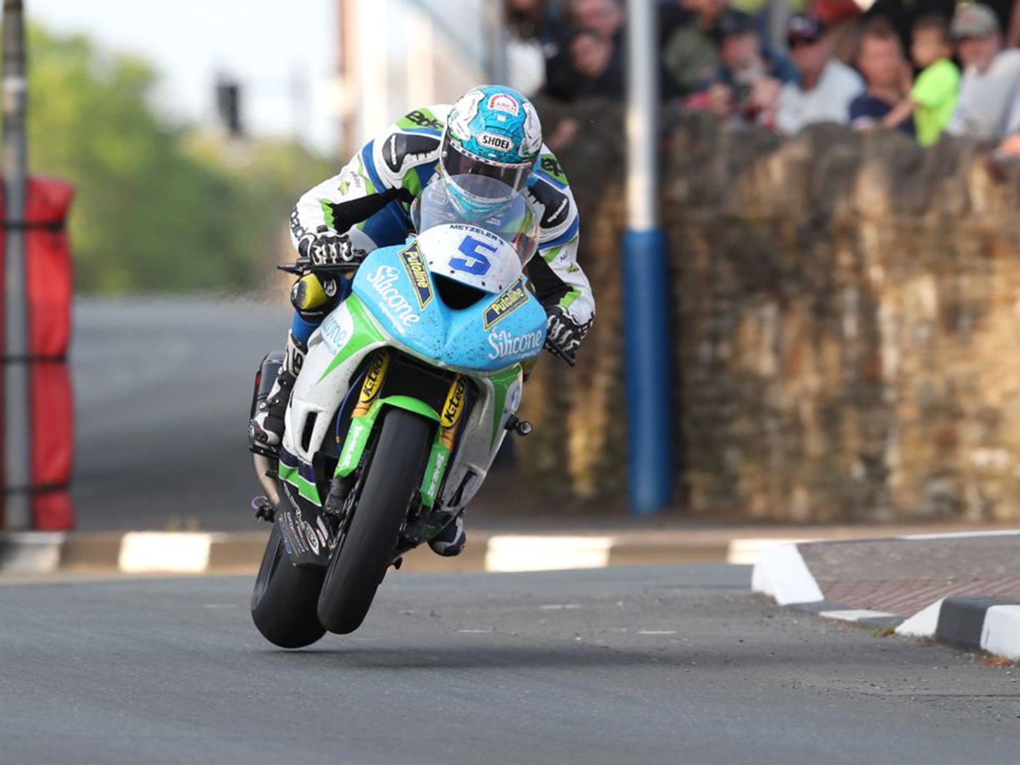 Ilha de Man, 2022 – Michael Dunlop vence a Supersport - Novo