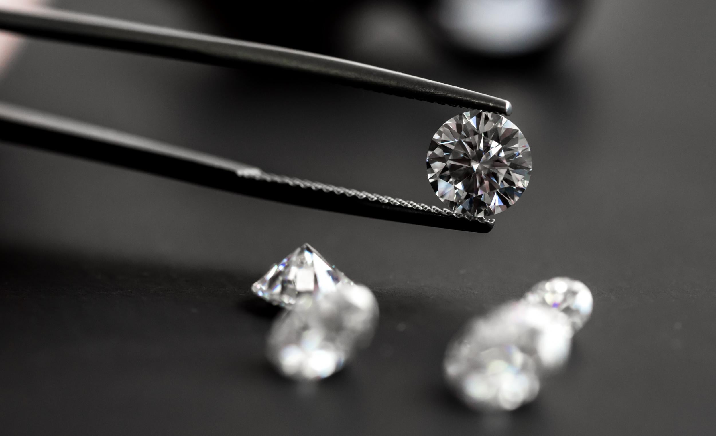 De Beers plans to extend production at its facility in Ascot in the UK and at a new diamond factory in the USA (Shutterstock)