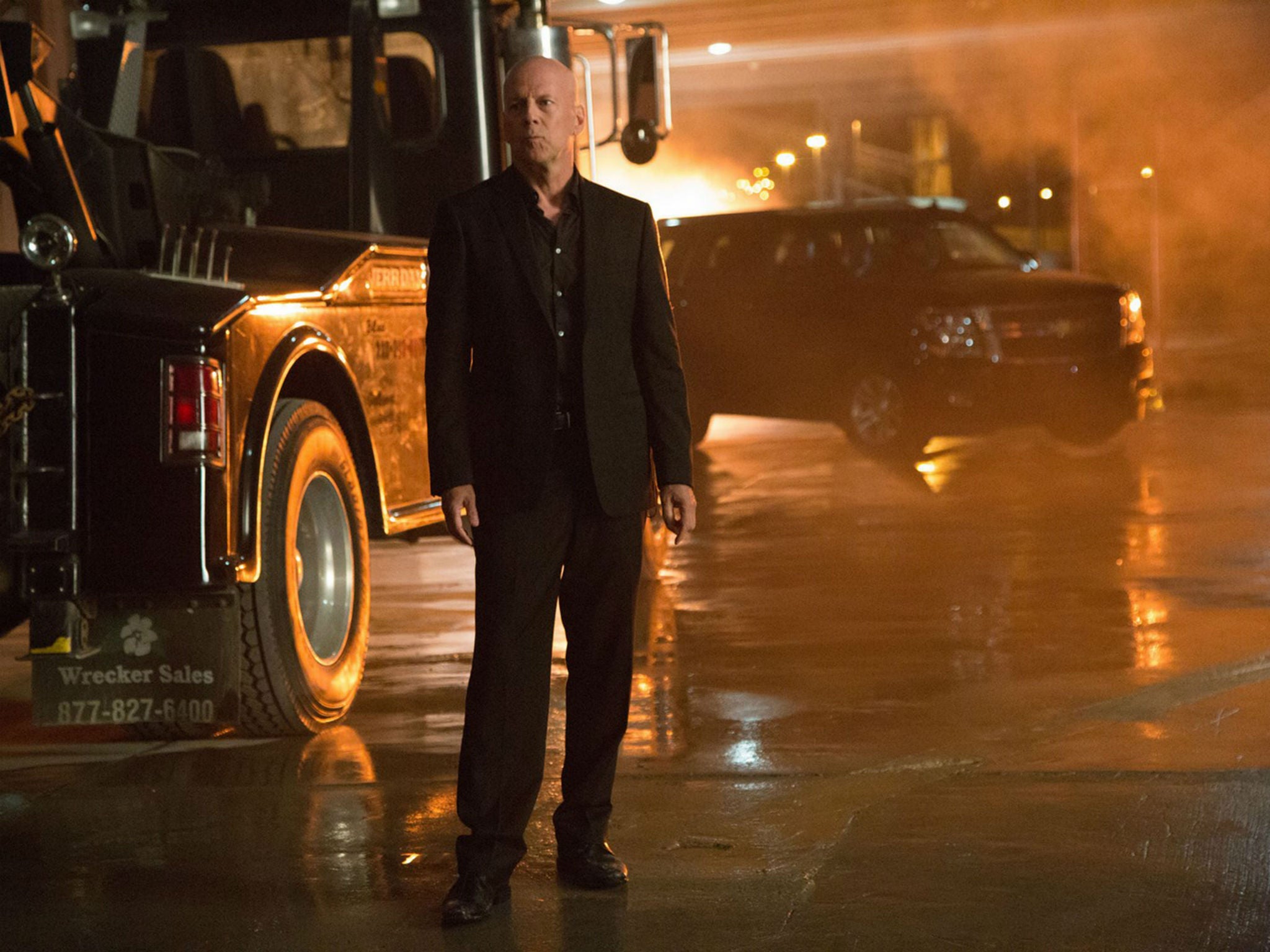 Bruce Willis in 'Precious Cargo'