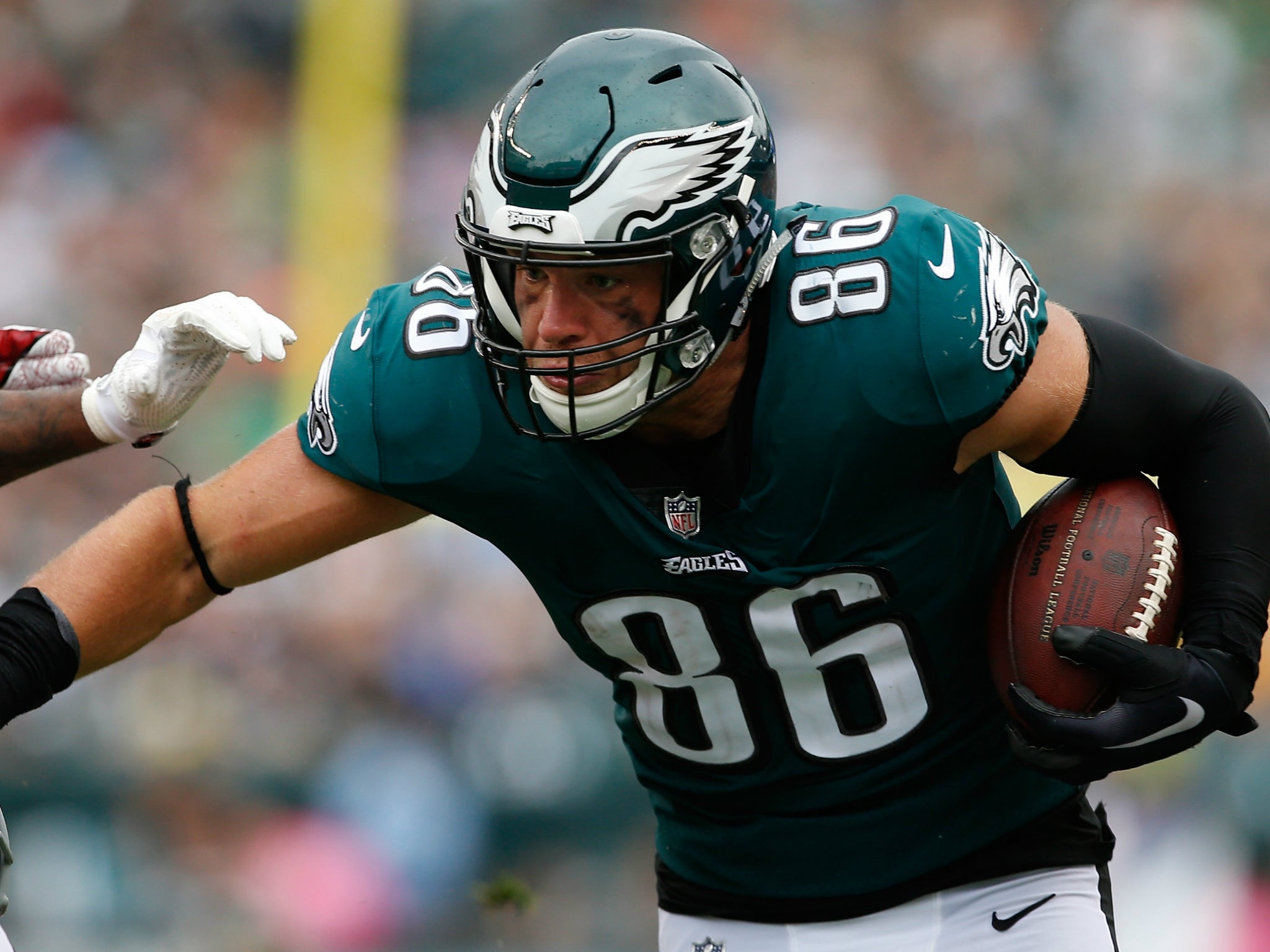 Zach Ertz #86 of the Philadelphia Eagles slams Fox News for using a picture of him praying in a story about President Donald Trump disinviting players to the White House for kneeling during the national anthem