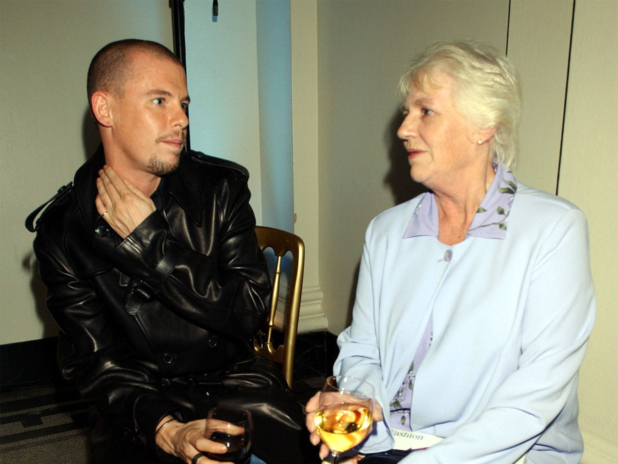 McQueen with his mother Joyce at the V&amp;A Museum in London