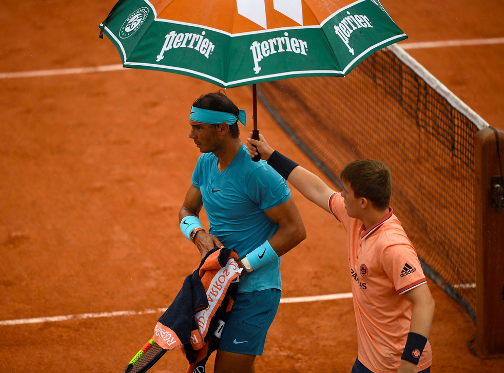 French Open 2018 Rafael Nadal Saved By The Rain As Quarter Final With Diego Schwartzman Hangs In The Balance The Independent The Independent