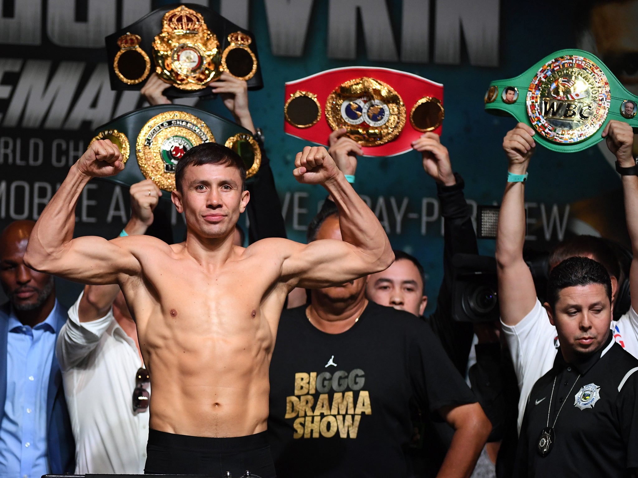 Golovkin was ordered to face Ukrainian mandatory challenger Sergiy Derevyanchenko