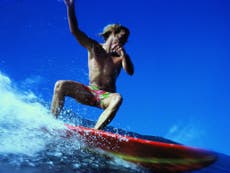 Catching the Perfect Wave: vibrant surf photos from 60 and 70s