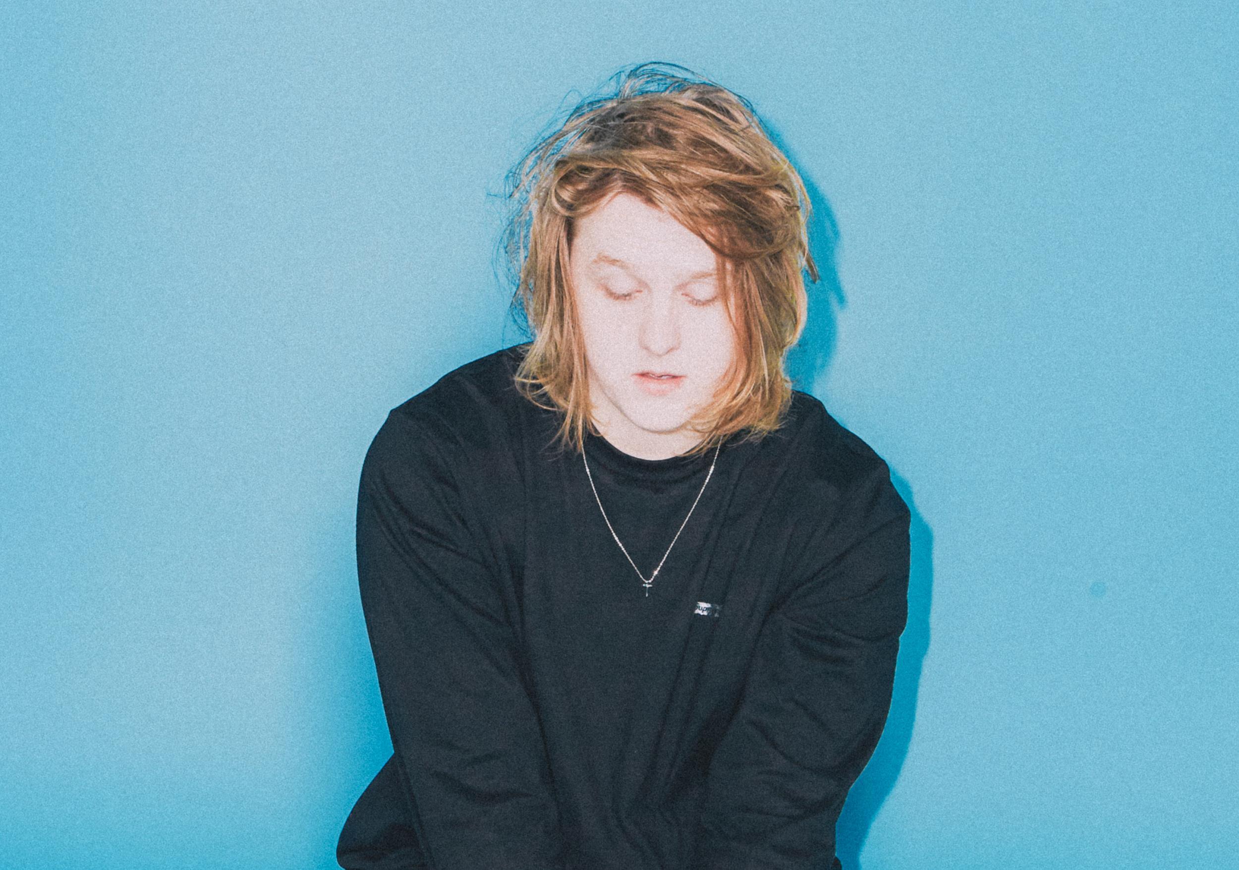 Here Comes The Money Lewis Capaldi