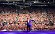 Michael McIntyre jokes about own moped mugging during Dublin show