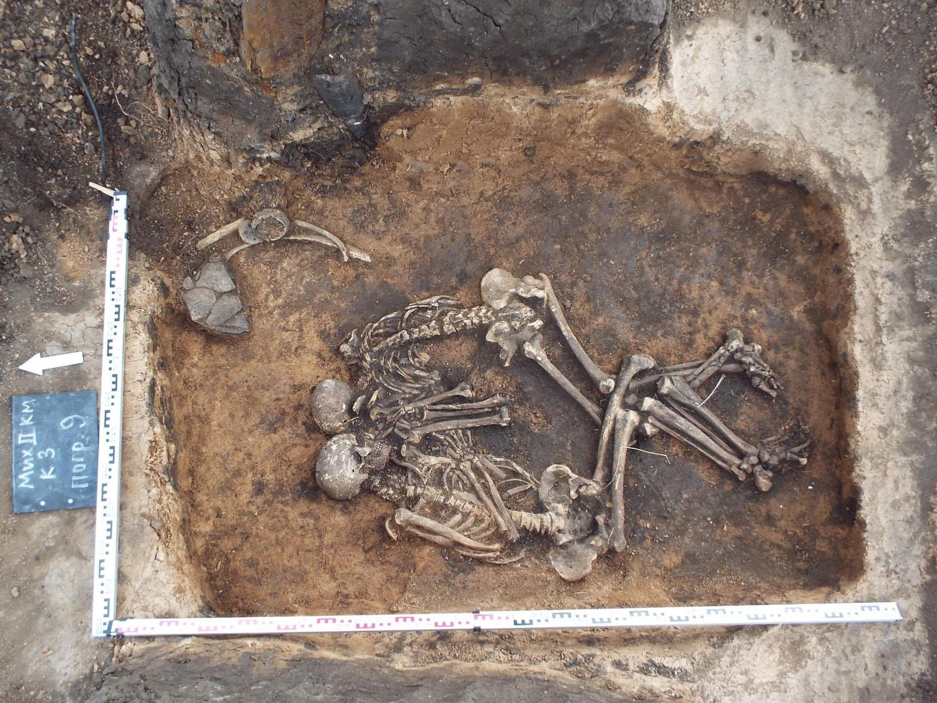 Skeletons from a double grave in the Samara region contained DNA evidence of an early form of bubonic plague