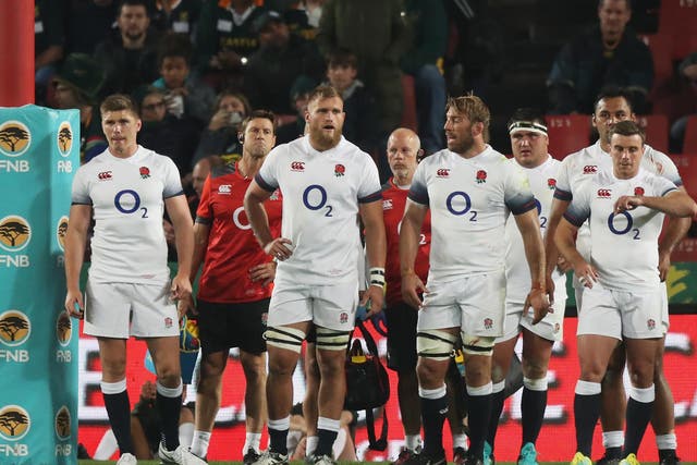 England suffered their fifth straight defeat in a 42-39 loss to South Africa