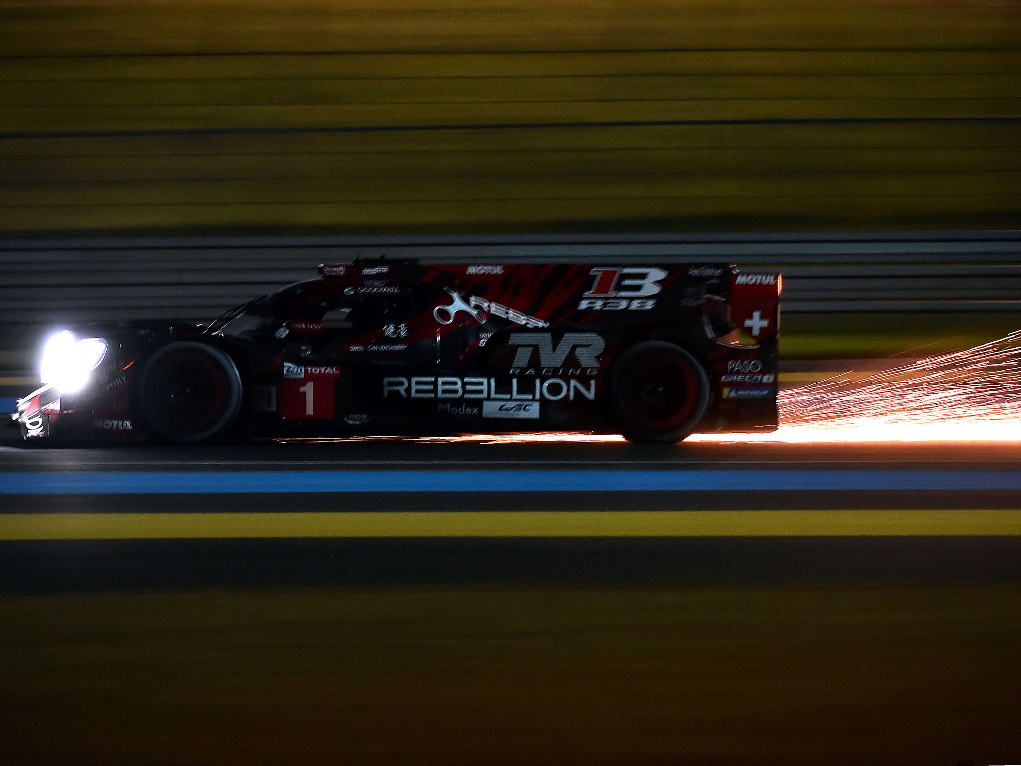 Neel Jani in the No 1 Rebellion during night practice