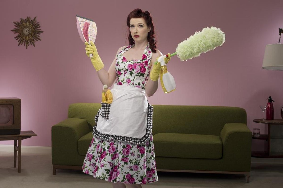 Gender Roles And Stereotypes In Cosmetics Advertising