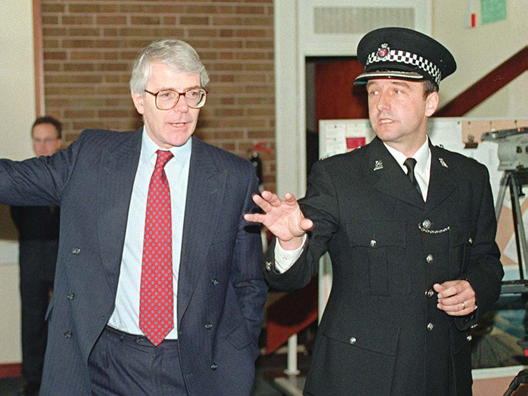 John Major with police chief Martin Richards during a visit to the Police Station in Nuneaton