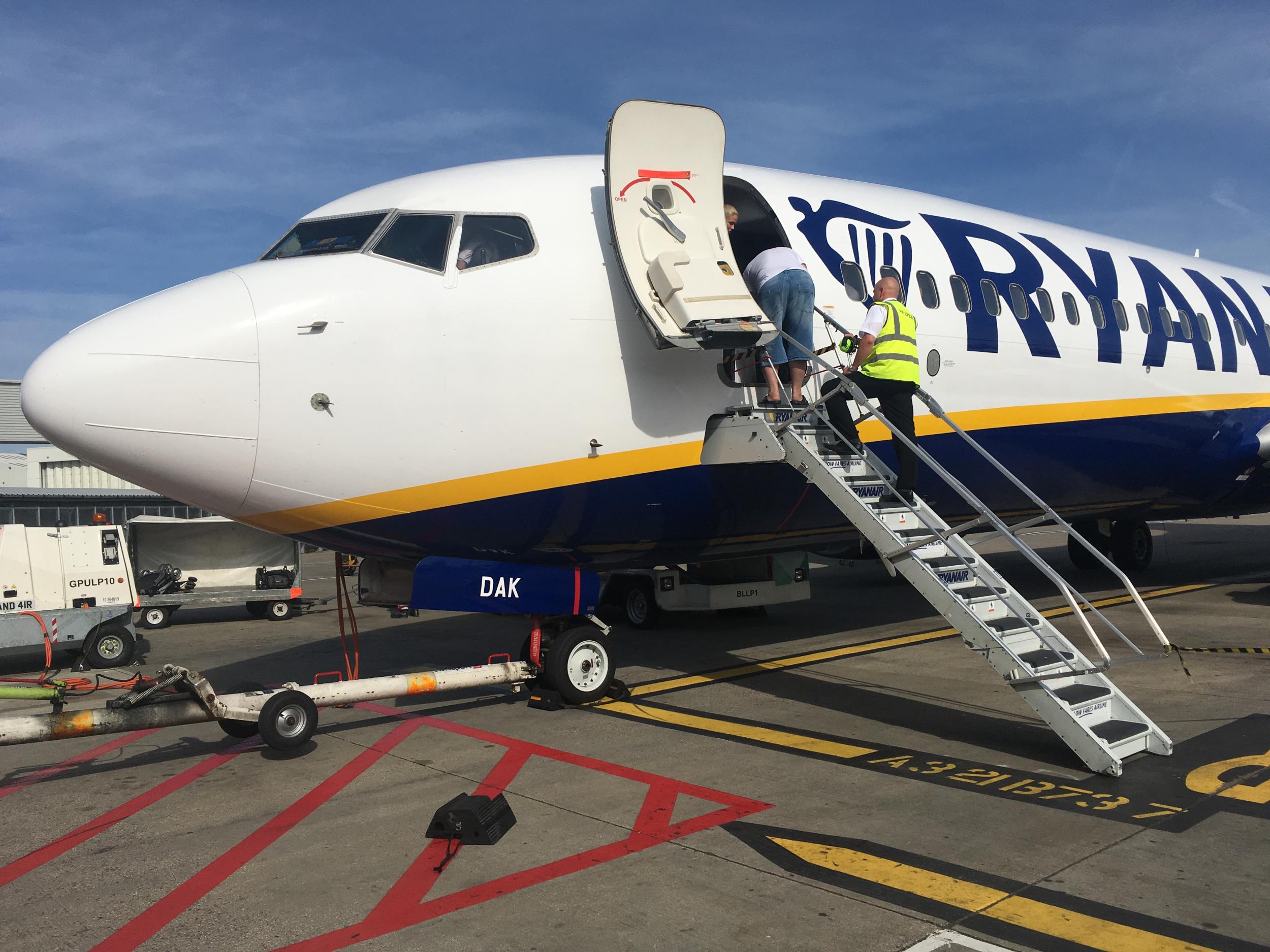 On-time departure? Preparations for boarding a Ryanair Boeing 737 at Luton Airport