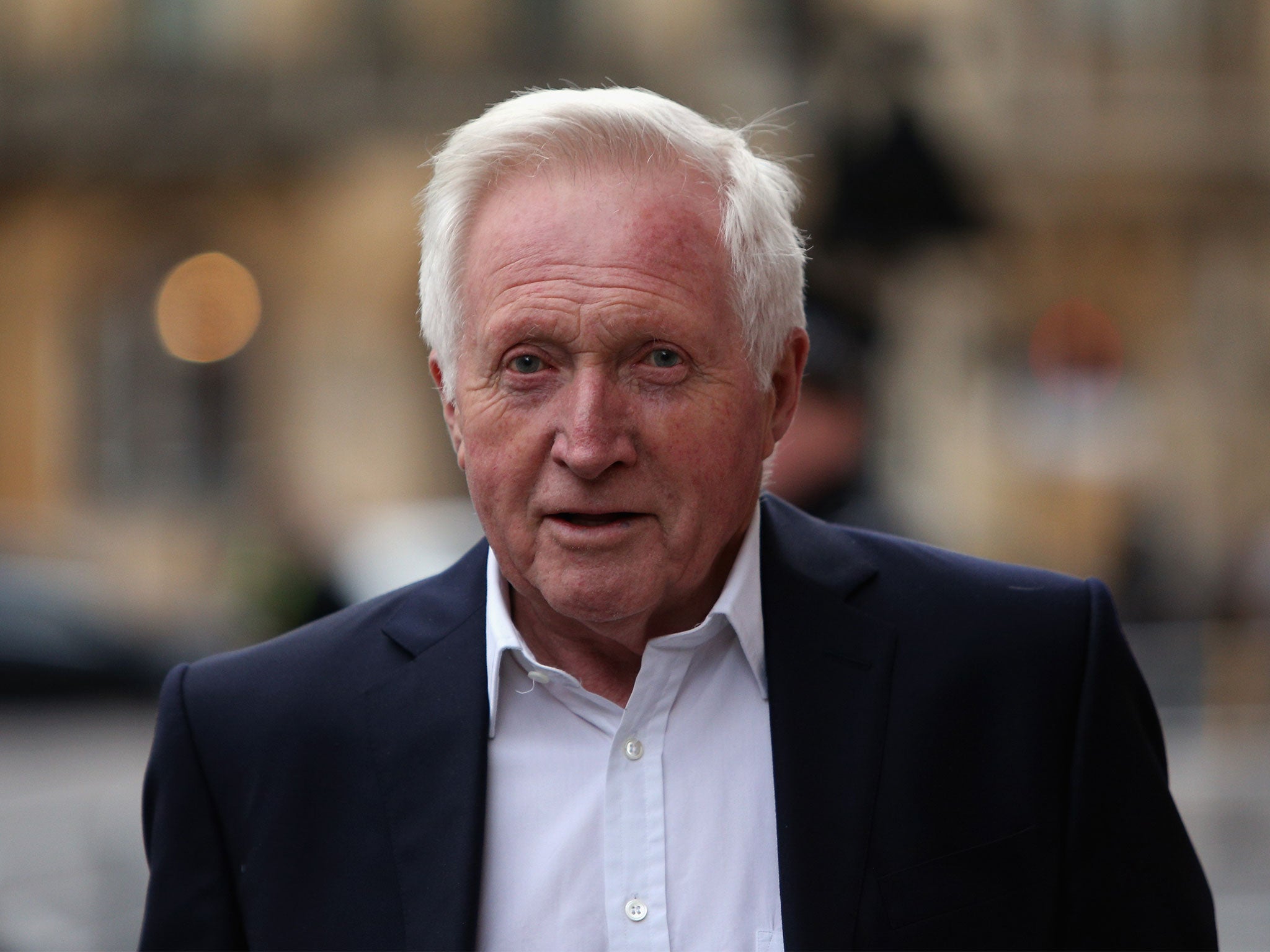 David Dimbleby to step down from Question Time after 25 years, BBC