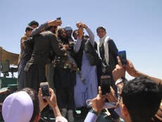 Taliban fighters anger leaders by taking selfies with Afghan troops