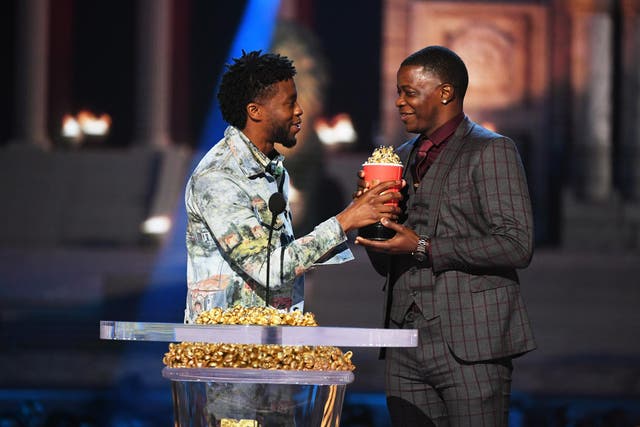 'Black Panther' star Chadwick Boseman gives his 'Best Hero' award to real-life Waffle House shooting hero James Shaw Jr.