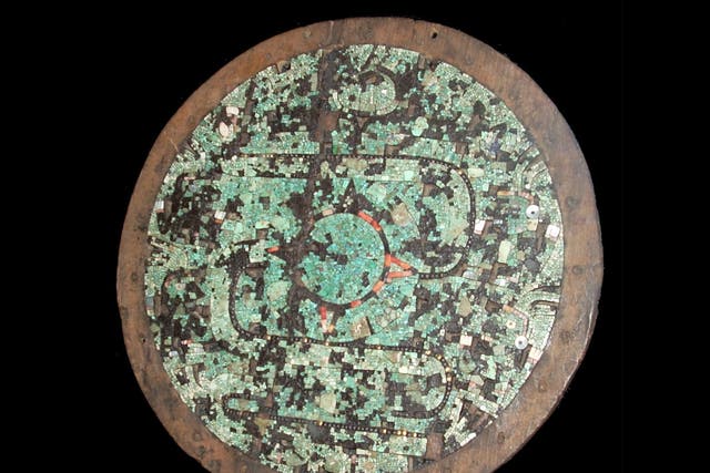 An Aztec or Mixtec ceremonial shield (circa 15th century) with mosaic decoration in the British Museum