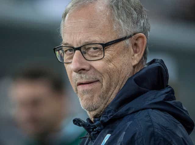 Lars Lagerback has experience with both countries