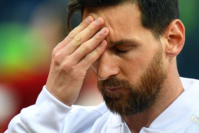 Lionel Messi looked tense before kick-off