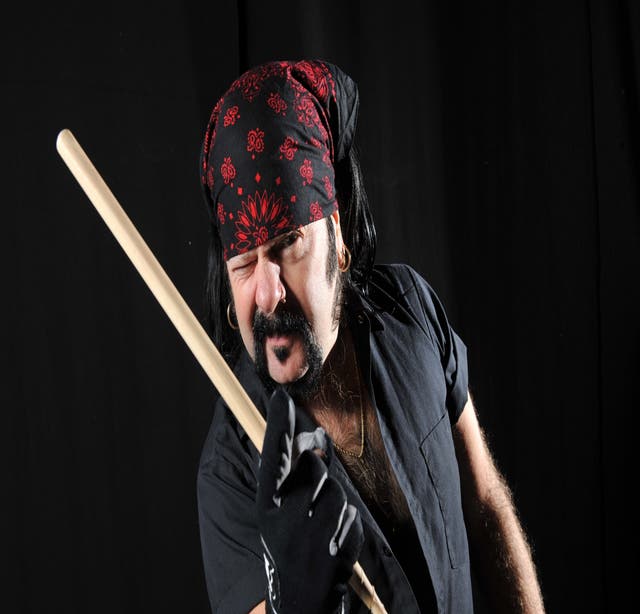 Pantera drummer Vinnie Paul dies