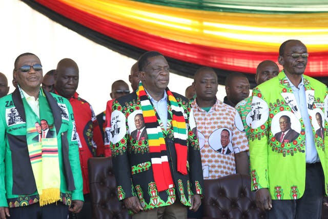 President Emmerson Mnangagwa (centre) addresses supporters in Bulawayo before the explosion.