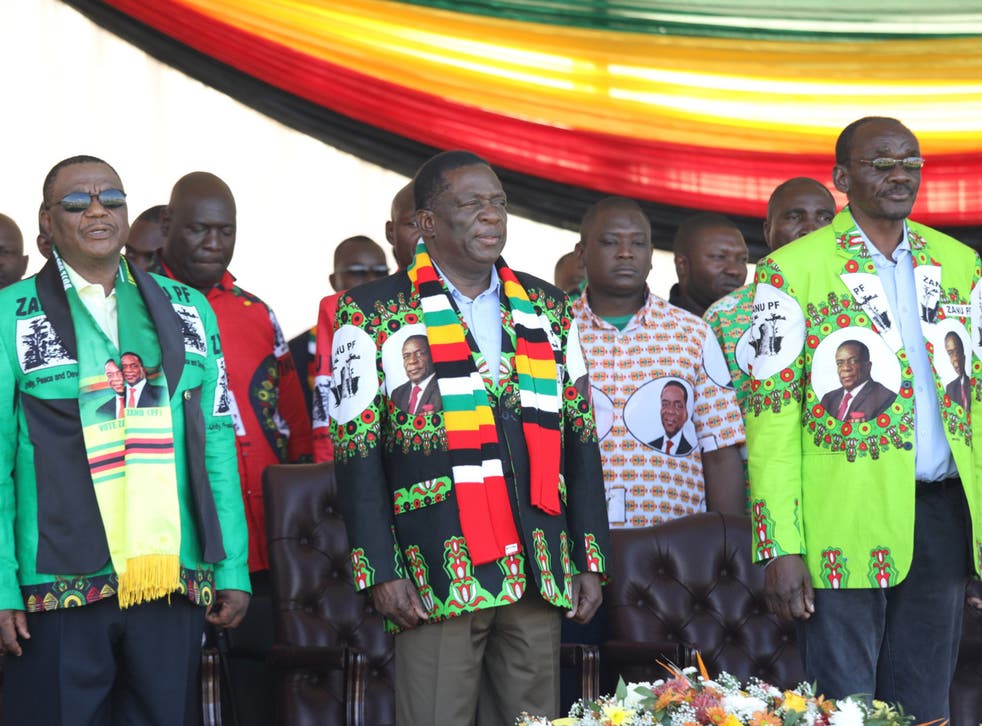 President Emmerson Mnangagwa (centre) addresses supporters in Bulawayo before the explosion.