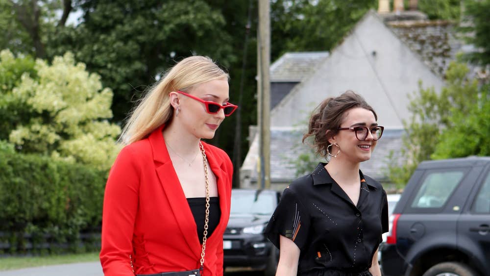 The Celebrity Guest List For Rose Leslie And Kit Haringtons Wedding