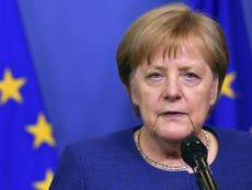 Merkel calls for direct deals between countries to fix migrant crisis
